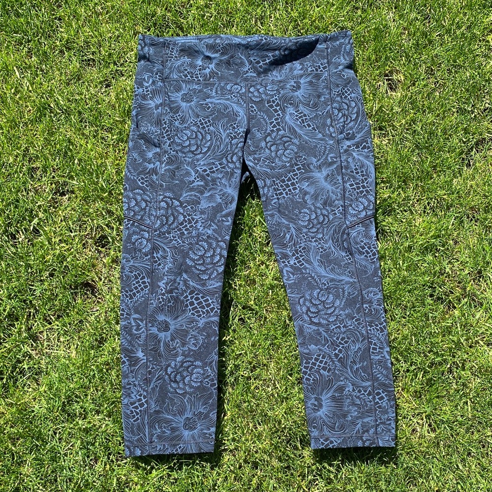 Lululemon Wunder Under crop